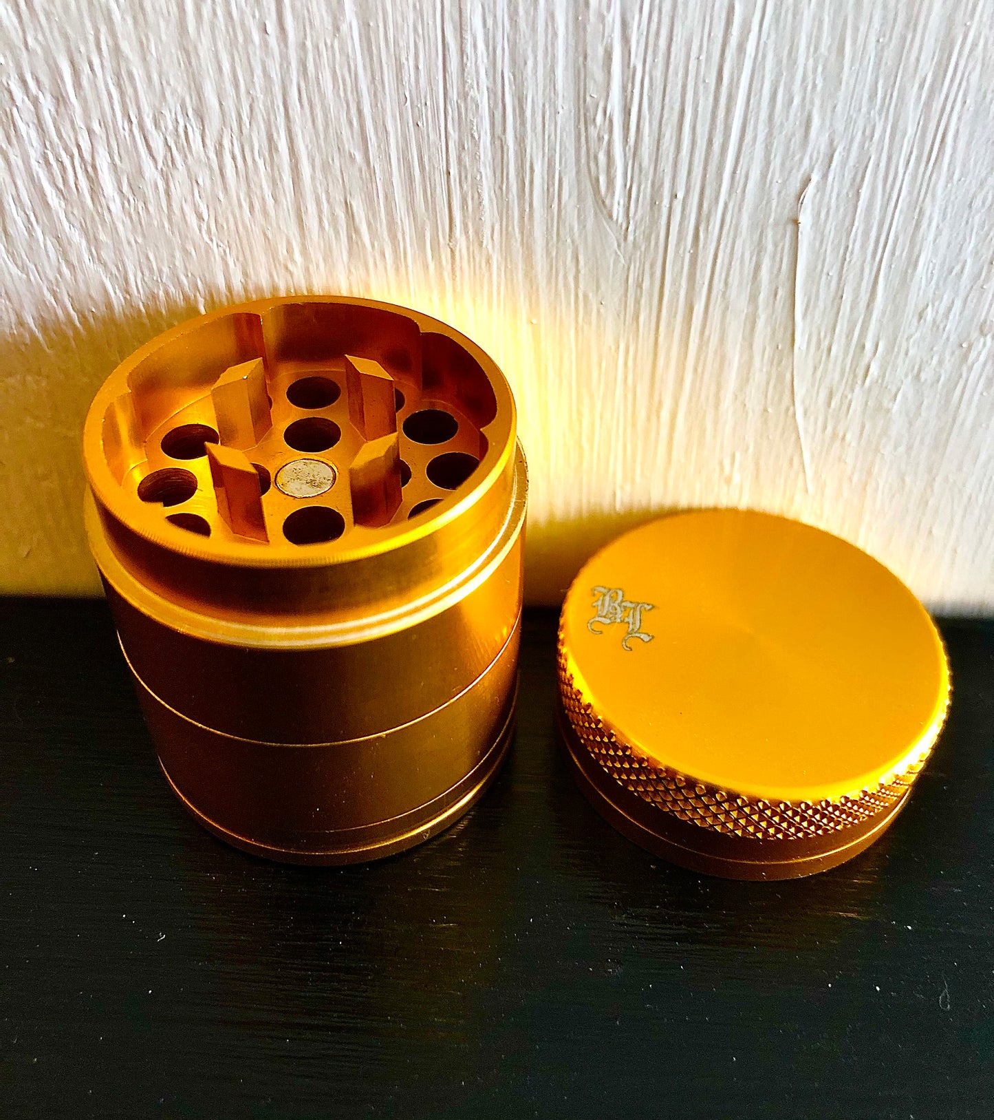 Grinder oro